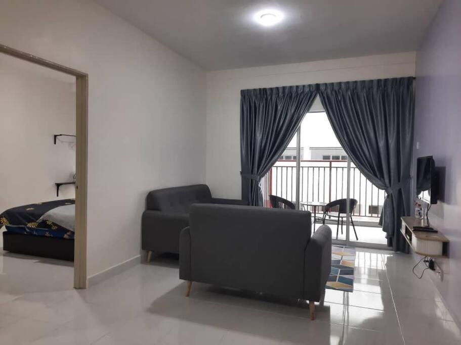 Bc Homestay @ Emerald Avenue Apartment, ブリンチャン エクステリア 写真